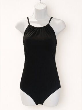 Jantzen Black One-Piece Swimsuit | NWT | Size 6 | Classic & Flattering 🩱